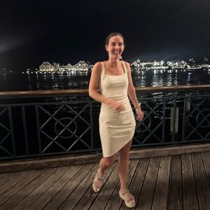 Meet your Posher, Ariana